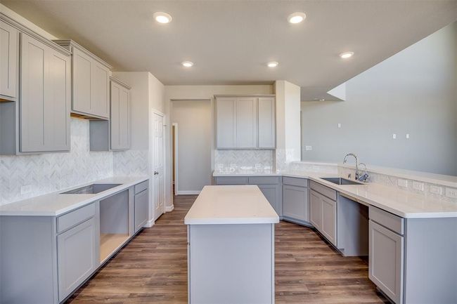 Note: Sample product photo. Actual exterior and interior selections may vary by homesite. Photo may be virtually staged | Image 10