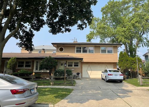 apt-2-2200 Oakton St, Park Ridge, IL, 60068-1806 | Card Image