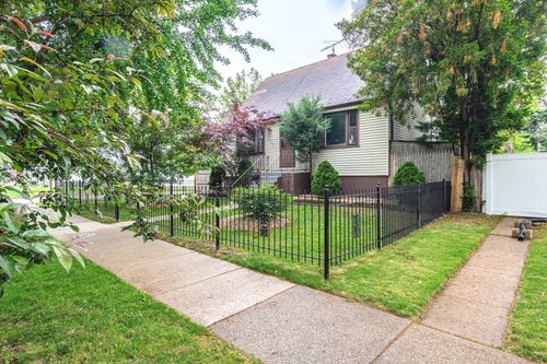 1502 N 34th Ave, Melrose Park, IL, 60160-2831 | Card Image