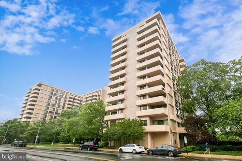 apt-1023-4141 N Henderson Rd, ARLINGTON, VA, 22203-2422 | Card Image