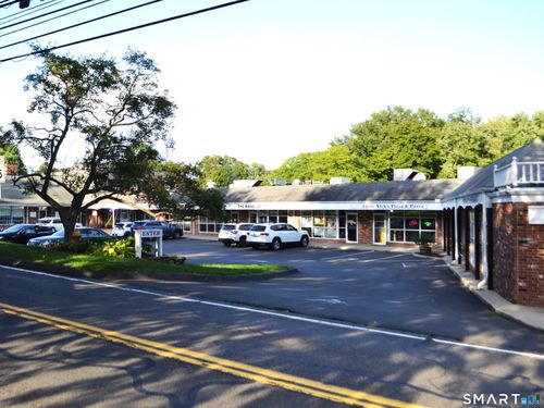 16 Chestnut Hill Road, Norwalk, CT, 06851 | Card Image