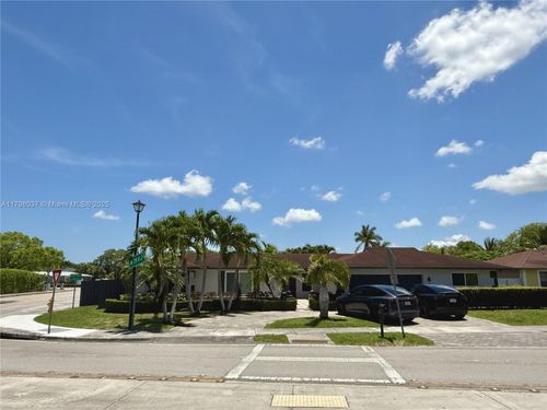 13500 Sw 79th St, Miami, FL, 33183-4105 | Card Image