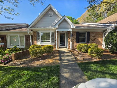 15 Collwood Ct, Greensboro, NC, 27409-2341 | Card Image