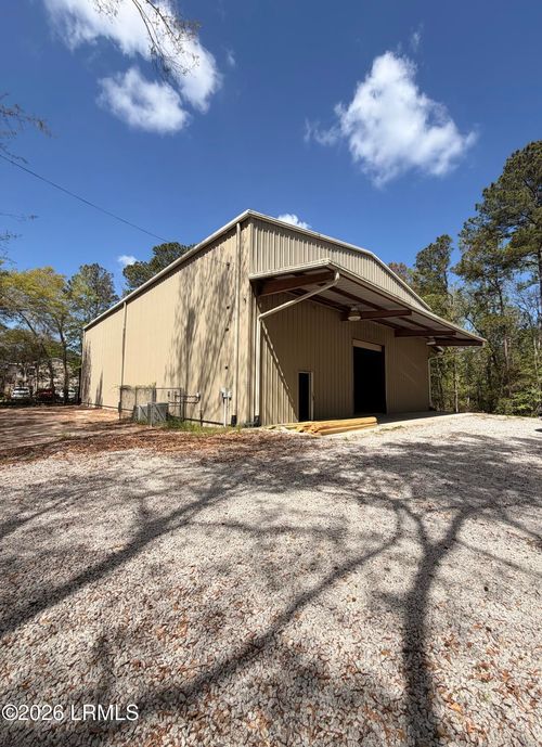 140 Bay Pines Rd, Beaufort, SC, 29906-8541 | Card Image