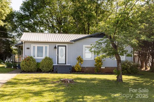 5014 Oxford School Rd, Claremont, NC, 28610-9472 | Card Image