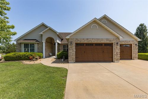 223 Woodvine Ct, Farmington, MO, 63640-7686 | Card Image