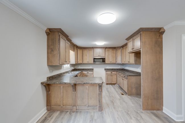 124 Lookout Ln, House other with 3 bedrooms, 2 bathrooms and 2 parking in Pulaski TN | Image 9