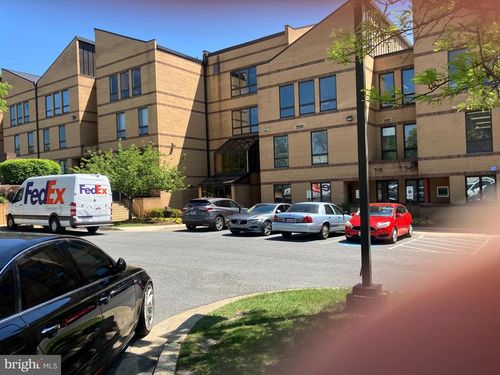 213-7525 Greenway Center Dr, GREENBELT, MD, 20770-3525 | Card Image