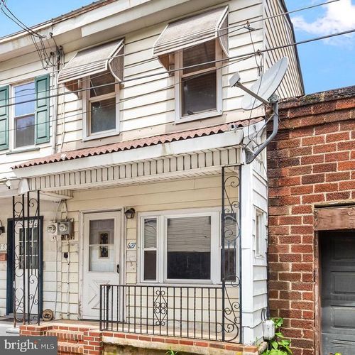 627 E South St, MAHANOY CITY, PA, 17948-2841 | Card Image