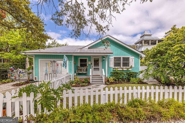 1129 College St, House other with 2 bedrooms, 2 bathrooms and 3 parking in Saint Simons Is GA | Image 36