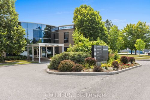 100-600 Terry Fox Dr, Kanata, ON, K2L4B6 | Card Image