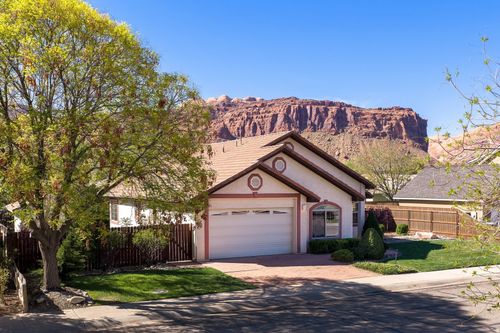 566 Winesap Cir, Moab, UT, 84532-2044 | Card Image