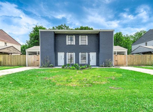 4618 & 4620 W Orange St, Pearland, TX, 77581-3344 | Card Image