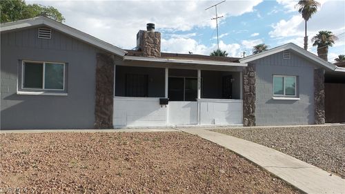 1518 Linden Ave, Las Vegas, NV, 89101-3223 | Card Image