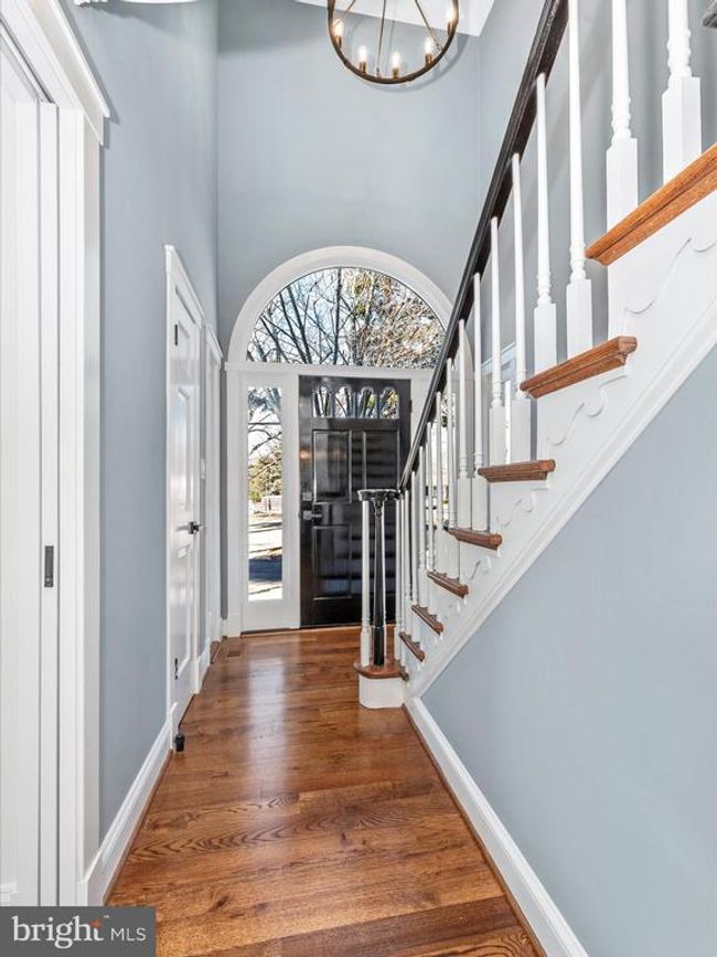 21611 Slidell Rd, House other with 5 bedrooms, 4 bathrooms and null parking in BOYDS MD | Image 4