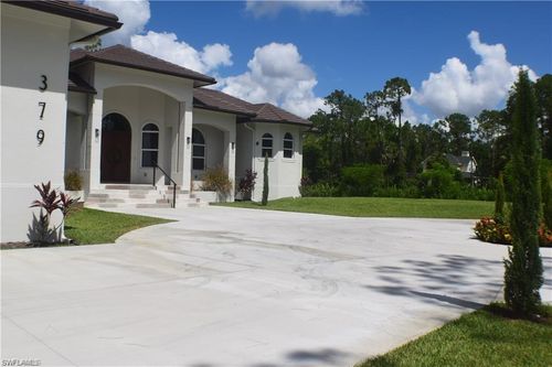 379 25th St Nw, Naples, FL, 34120-1837 | Card Image