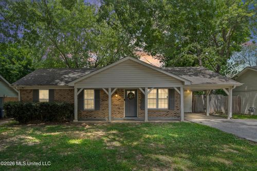 6685 Forestgate Rd, Horn Lake, MS, 38637-1620 | Card Image