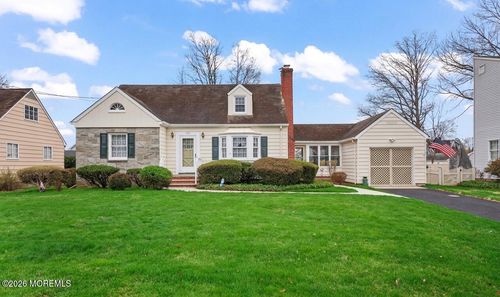 733 3rd St, Dunellen, NJ, 08812-1146 | Card Image