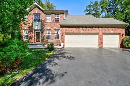 496 Oakhurst Ln, Carpentersville, IL, 60110-3006 | Card Image