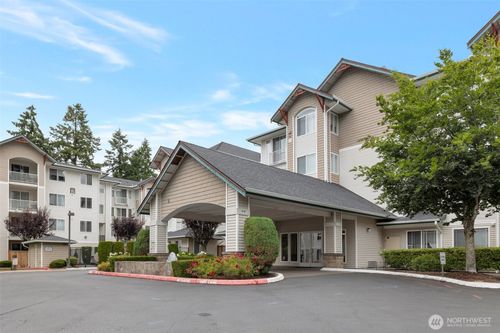 unit-b402-13301 Se 79th Pl, Newcastle, WA, 98059-3270 | Card Image