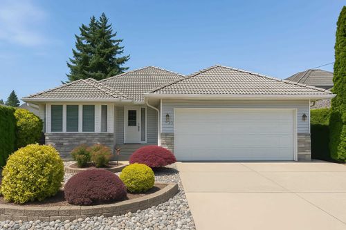310 Mundy St, Coquitlam, BC, V3K5M4 | Card Image