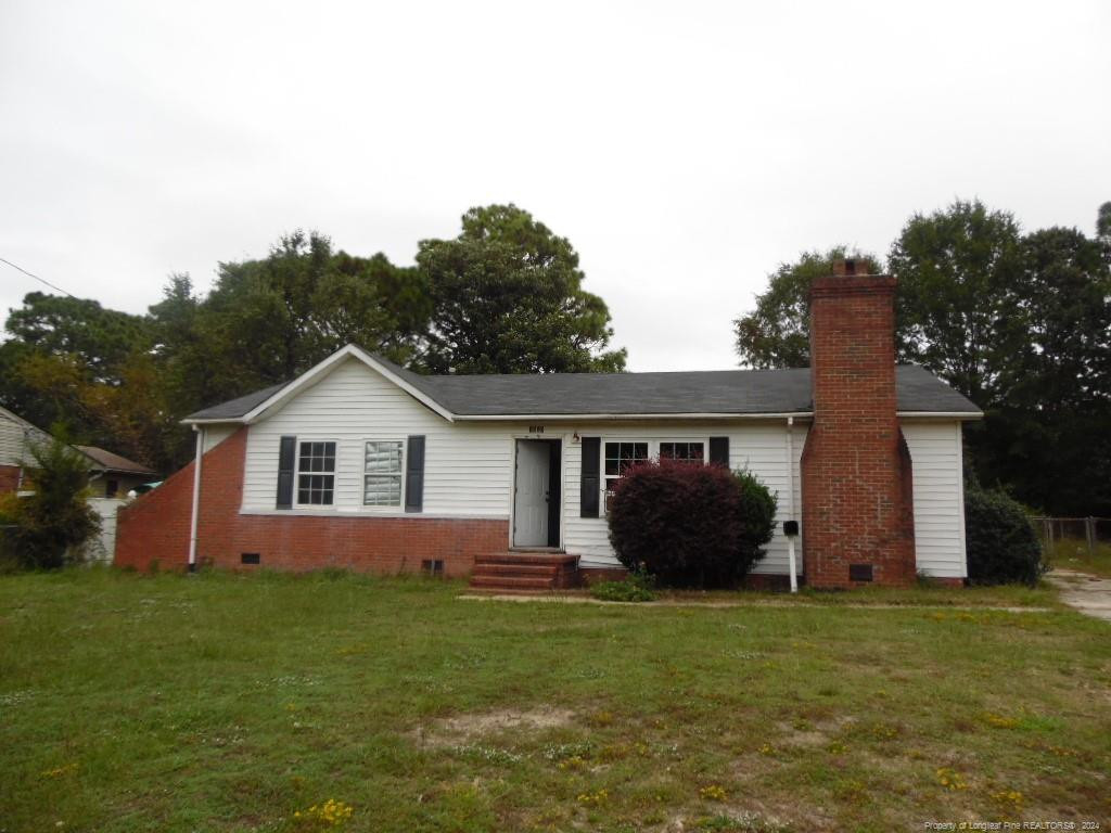Wayne Ln, Fayetteville, NC 28304
