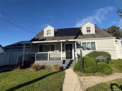 2-2 Lee Avenue, North Hempstead, NY, 11507 | Card Image