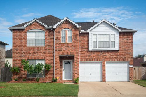 2207 Ames St, Pearland, TX, 77584-3050 | Card Image