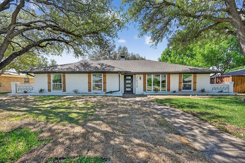 2608 Northcrest Dr, Plano, TX, 75075-8140 | Card Image