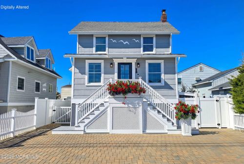 101 Westmont Ave, Lavallette, NJ, 08735-2040 | Card Image