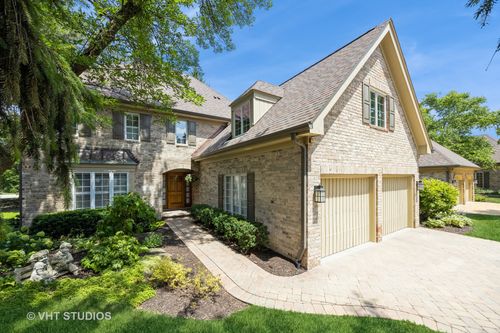 3 Tartan Lakes Cir, Westmont, IL, 60559-6151 | Card Image