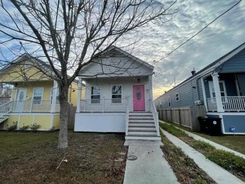 2429 Almonasters Avenue, New Orleans, LA, 70117 | Card Image