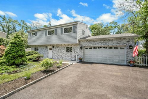 77 Greenwood Ln, White Plains, NY, 10607-1019 | Card Image