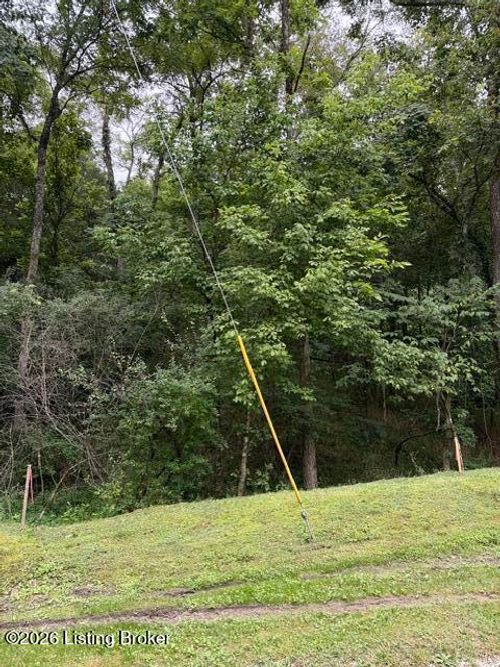 291-292-291-292 Ponder Dr, Bagdad, KY, 40003 | Card Image