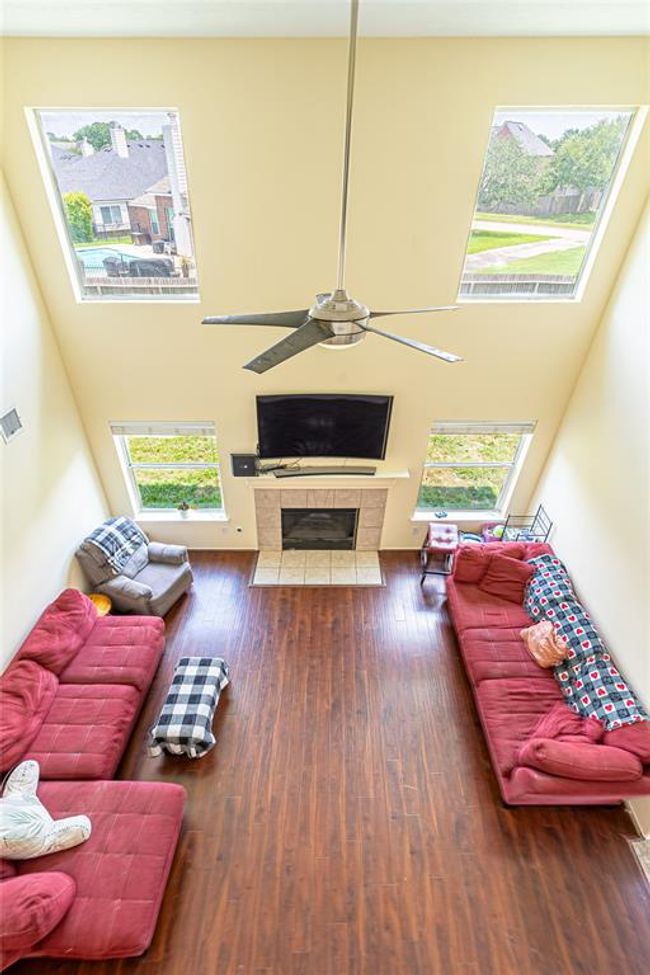 Family Room 1st floor | Image 28