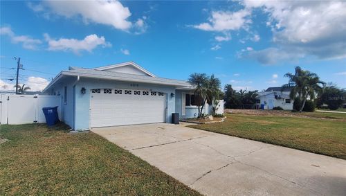 6019 Venetian Blvd Ne, ST PETERSBURG, FL, 33703-1807 | Card Image