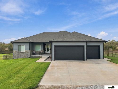 6877 W Benes Creek Rd, Raymond, NE, 68428-4216 | Card Image