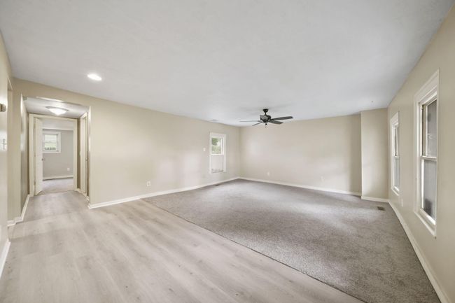 624 N Broad St, Home with 5 bedrooms, 3 bathrooms and 2 parking in Adrian MI | Image 10