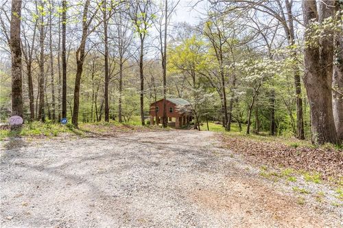 597 Meadow Brook Ln, Royston, GA, 30662-1836 | Card Image