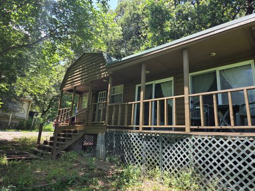 150 Dover Dr, Gordonville, TX, 76245-2528 | Card Image