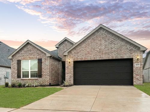 1604 Sawyer Dr, Aubrey, TX, 76227-5639 | Card Image