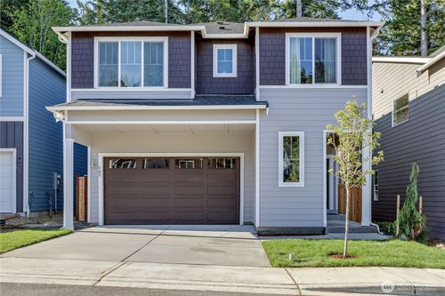 204 Ne Shadowhawk Ln, Bremerton, WA, 98311-8013 | Card Image