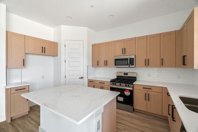 3449 Sanjeev Dr, Townhouse with 4 bedrooms, 4 bathrooms and null parking in Irving TX | Image 9