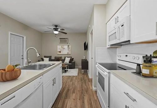 rear-1620 Monroe St, Hollywood, FL, 33020-5516 | Card Image