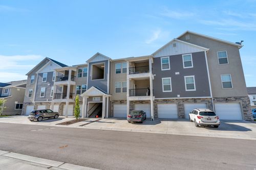 302-3667 W Canyon Falls Dr, Lehi, UT, 84048-7287 | Card Image