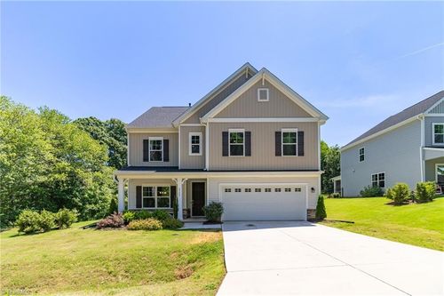 4928 Cranfill Ln, Walkertown, NC, 27051-9222 | Card Image