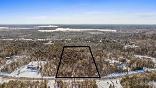 7590 Settler'S Way, North Gower, ON, K0A2T0 | Card Image