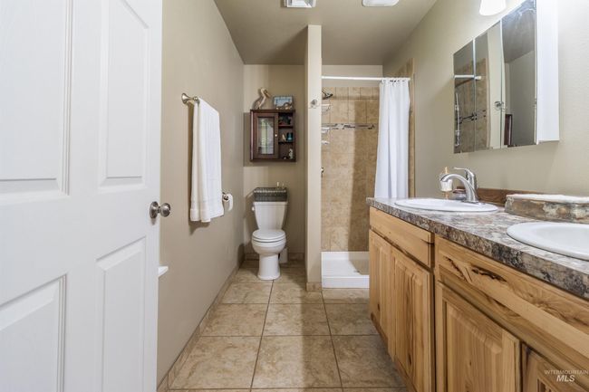 305 3 Rd St, House other with 2 bedrooms, 2 bathrooms and null parking in Juliaetta ID | Image 21