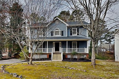 2709 Hawk Dr Ne, Marietta, GA, 30066-1526 | Card Image