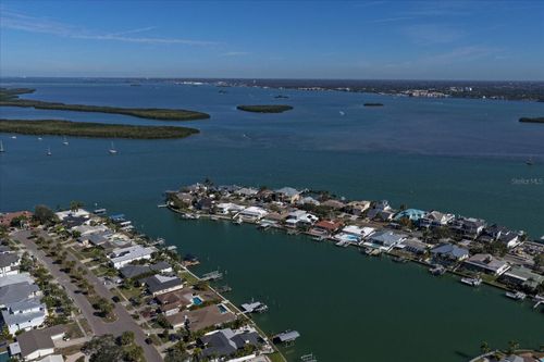 878 Harbor Is, CLEARWATER BEACH, FL, 33767-1806 | Card Image